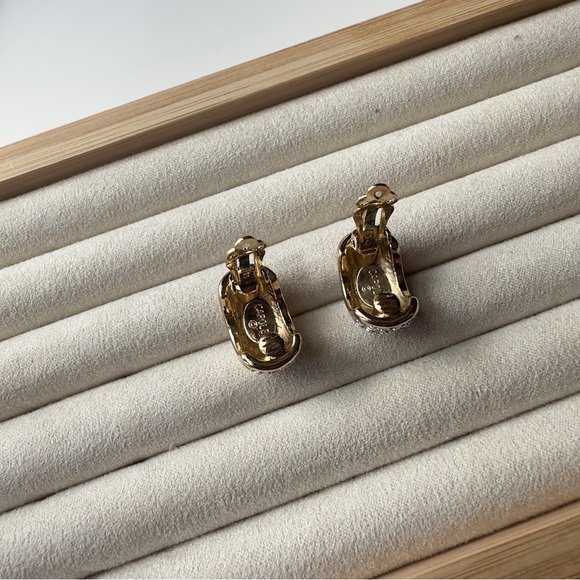 Vintage Carolee Rhinestone Pave Clip On Earrings - Picture 4 of 11